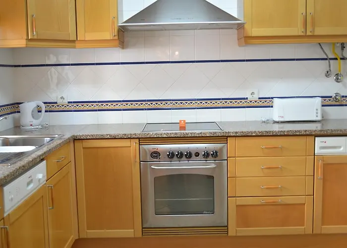 加弗特加丁斯圣塔欧拉利娅公寓酒店 * 阿尔布费拉